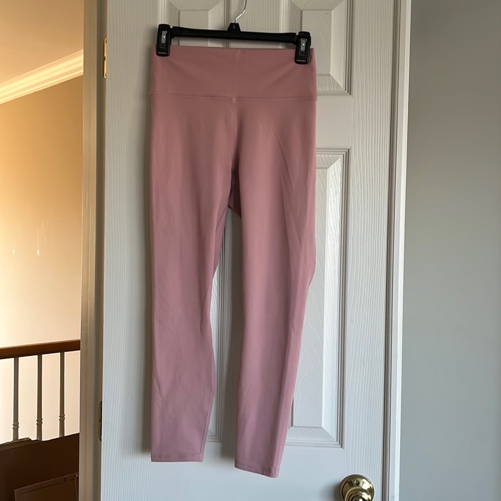 Fabletics Powerhold Pink Blush Leggings